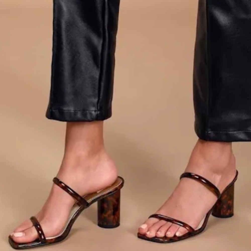 Dolce Vita Netra Tortoise Chunky Heel Square Toe Vinyl Sandals